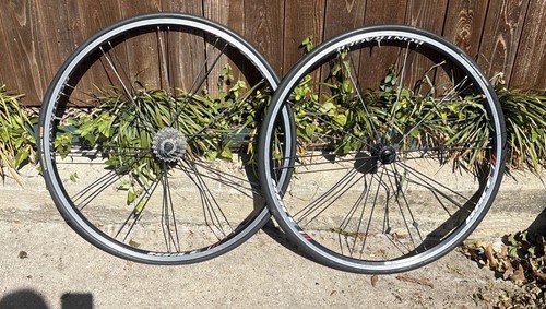 Bontrager race wheelset tires - bontrager, wheelset/tires