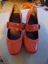 Clarks Cushion Soft Ladies Shoes, Size 5, Patent And Suedette Shiny Red Colour
