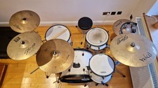 Pearl Forum Drum Kit (ALL INCLUDED) NW7 London Collection. Zildjian