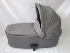 Mamas & Papas Carrycot Flip XT3 / Ocarro Grey