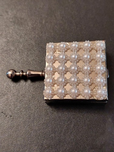 1950s pocket handbag - metal, ash