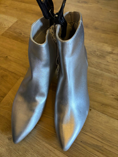 Women silver ankle booties - silver,