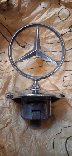 Mercedes benz vintage - vintage, rosette