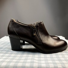 Footglove Leather Ankle Shoe