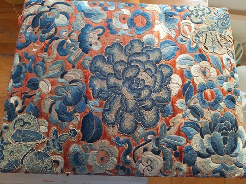 Antique embroidered chinese - antique,