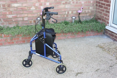 Quality drive wheel walker - -,
