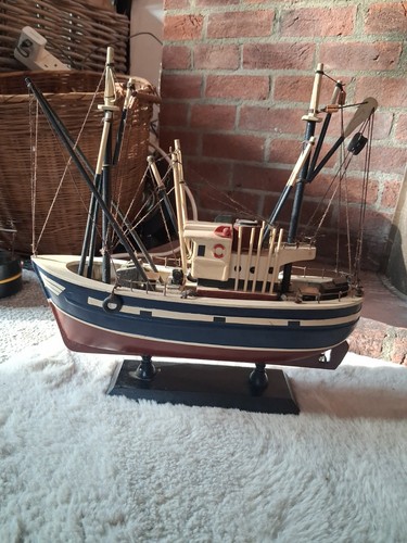 Model coastal fishing - model,