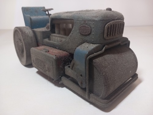 Diesel road roller - barn, find