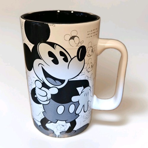 Disneyland paris mickey mouse - disneyland,