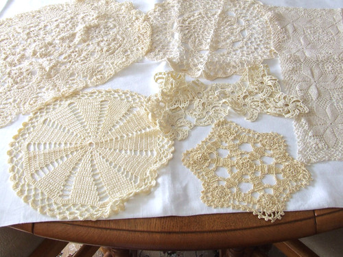 Assorted pale yellow - pale,