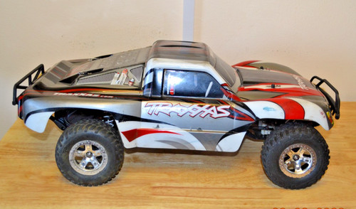 Traxxas slash 2wd monster - traxxas,