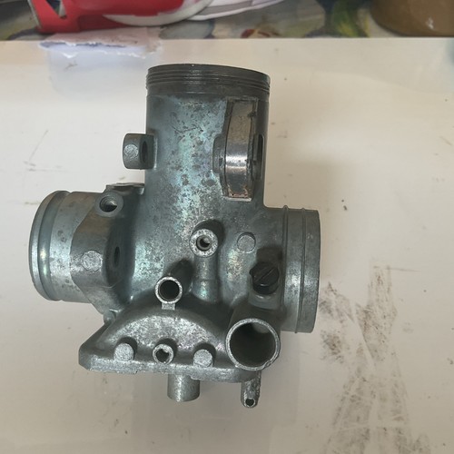 Honda cb750 carb body - carb, nos