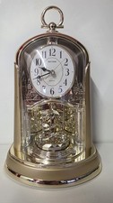 Rhythm Quartz mantel clock