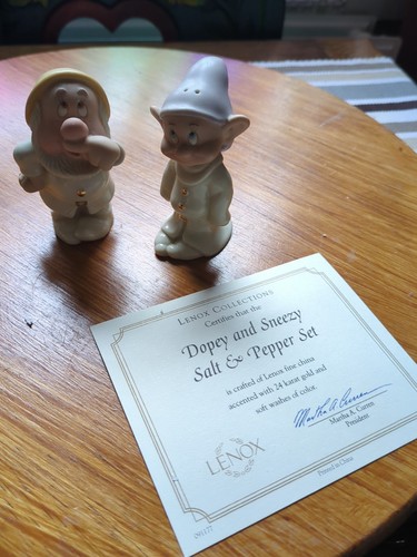 Lenox disney salt and pepper - disney,