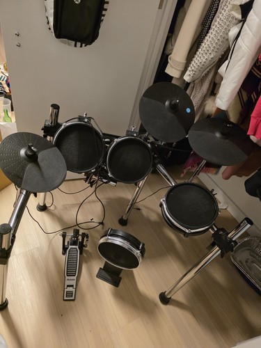 Alesis drums surge - alesis, kit