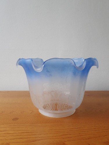 Blue etched glass - , oil