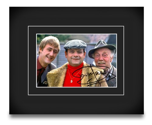 Sir david jason signed 10x8 - jason,