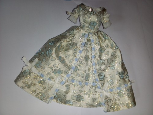 Pompadour dress for tressy - pompadour,