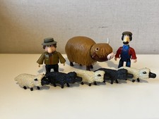 postman pat small figures,sheep,Alf Thompson,ted Glen and daisy bundle