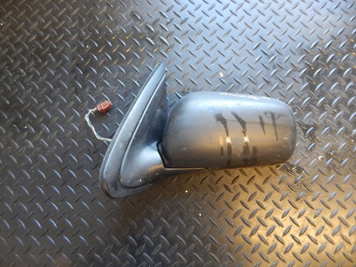 Genuine nissan almera - 99-04,