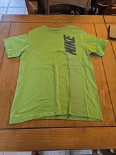 Nike Boys Large 12-13years Green T-shirt