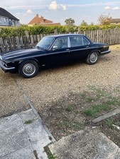 Daimler Double Six LWB