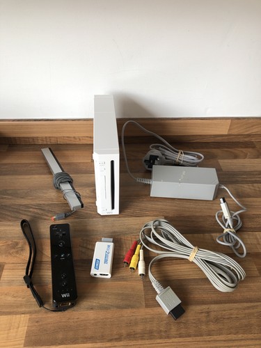 Nintendo wii white console - wii,