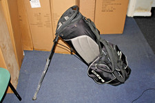 Used Cobra Black/Grey 7-Way Stand Bag