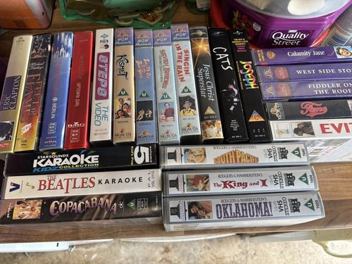Vhs bundle musicals music - bundle,