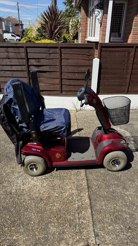 Pre owned invacare leo - pre,