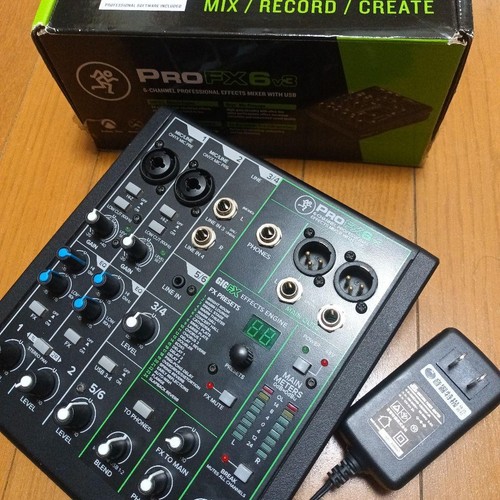 Mackie profx6v3 analog mixer - analog,