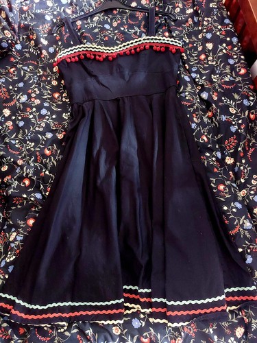Hell bunny black - black, pompom