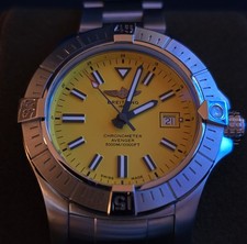 Breitling Avenger Automatic