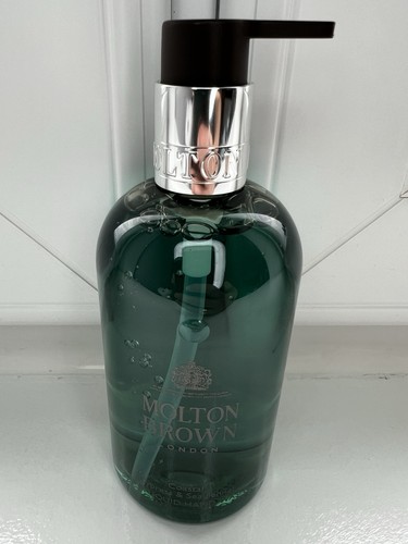 Fine liquid soap - liquid,