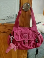 Kipling bags excellent