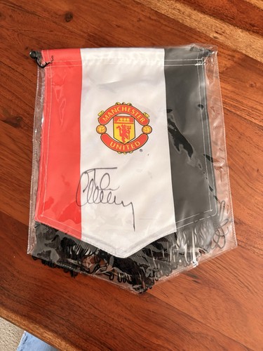 Manchester united signed - manchester,