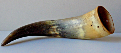 Vintage powder horn - powder, long