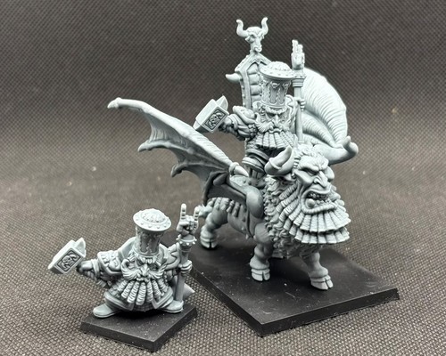 Evil dwarf sorcerer lamassu - sorcerer,