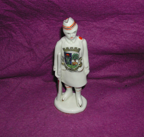 Carlton crested china ww1 - crested,