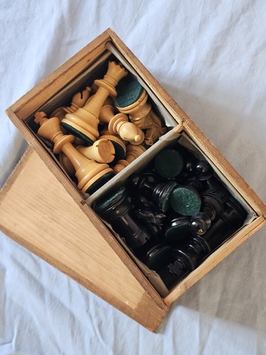 Good vintage boxwood staunton - vintage,