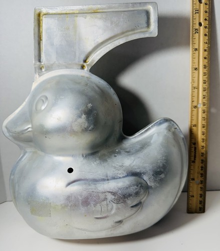 Wilton rubber ducky stand - wilton,