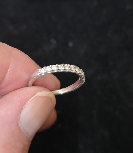 Stunning platinum and diamond - stunning,