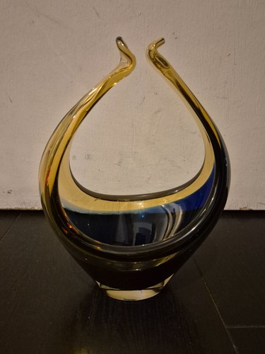 Vintage art glass basket blue - glass,