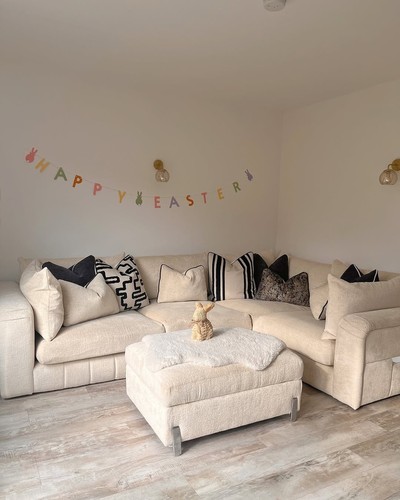 Large cream corner sofa - corner,