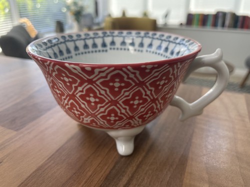 Joyye three footed mug cup - three,