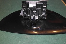 TV STAND FOR 32” LG  MODEL 32LF7700-ZC + FITTING SCREWS