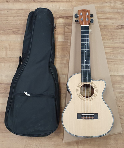 Freshman tenor ukulele - ukulele, ukspruc