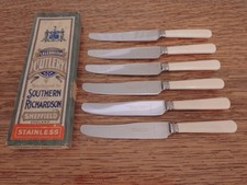 Vintage ART DECO Set 6 Faux Bone TABLE KNIVES - Southern Richardson Sheffield