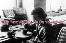 DO 40 - Poole Pottery, Dorset