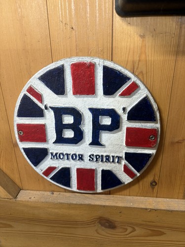 Vintage motor oil cast - vintage, bp